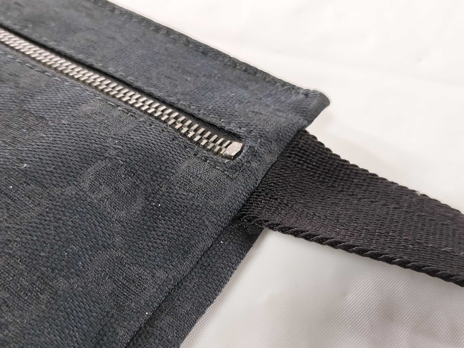 GUCCI GG Canvas Waist Pouch Body Bag Cotton Leather Waist Bag