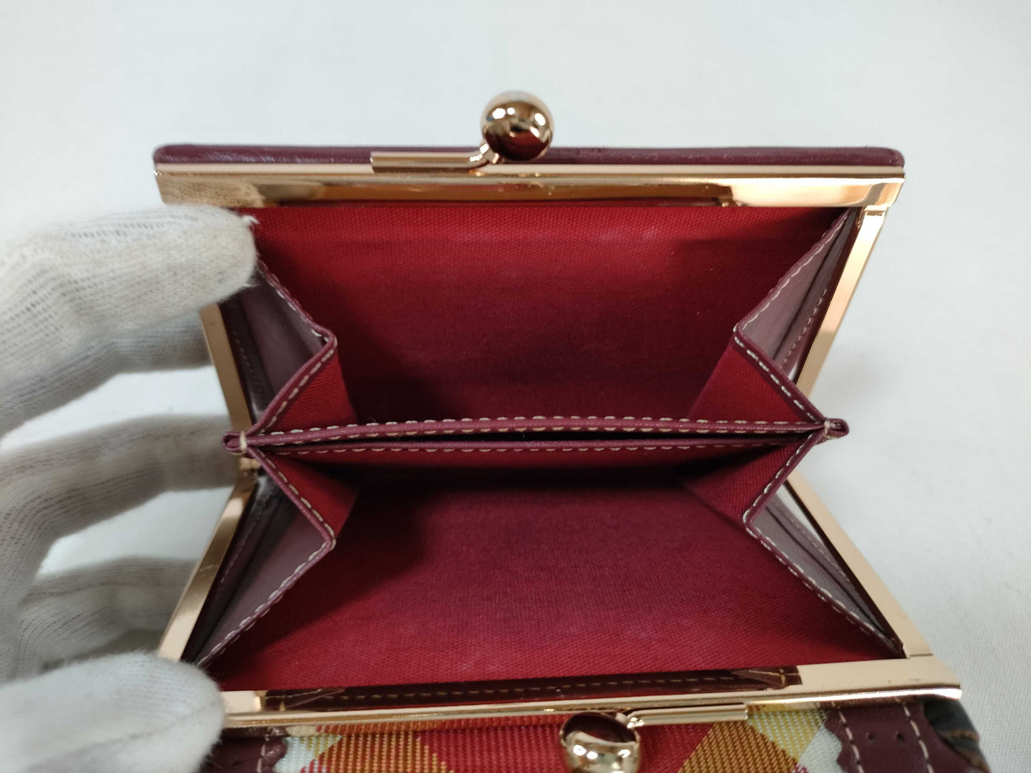  Vivienne Westwood tri-fold wallet