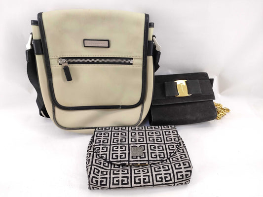 Salvatore Ferragamo Vara Burberry Shoulder Bag Shoulder Bag