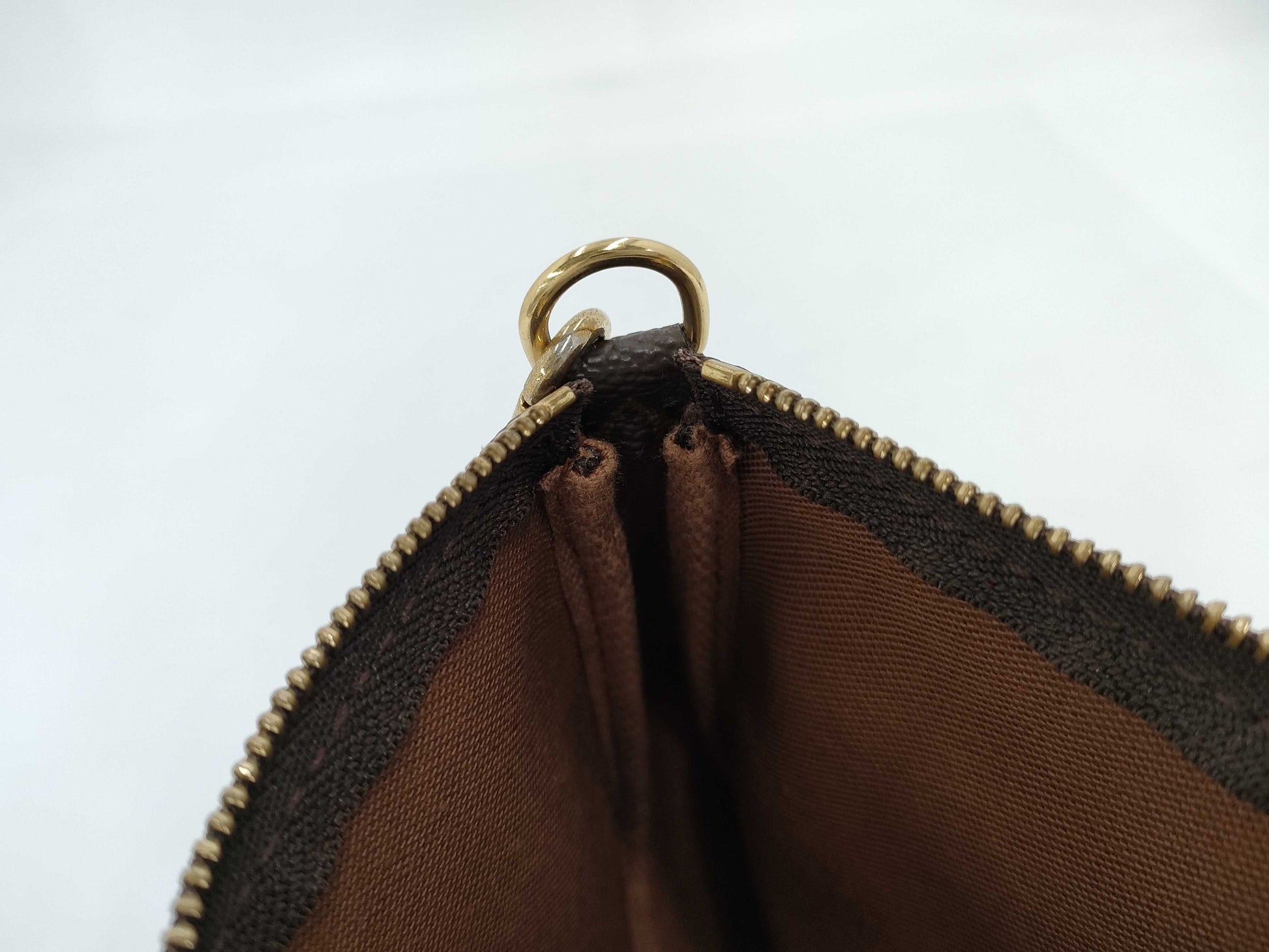 LOUIS VUITTON Monogram M40712 Pochette Accessoires Pouch