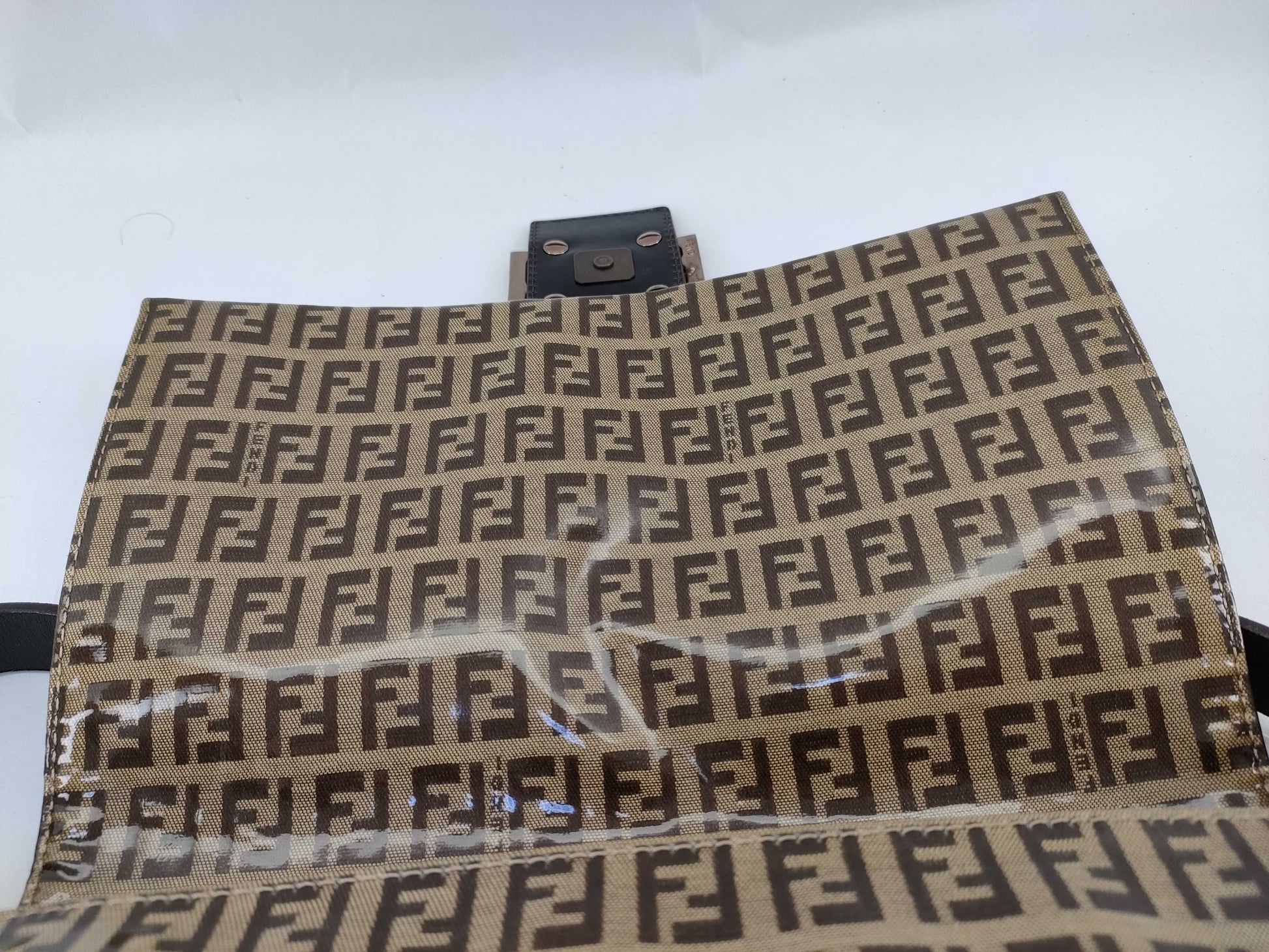 FENDI Zucca pattern enamel patent leather handbag
