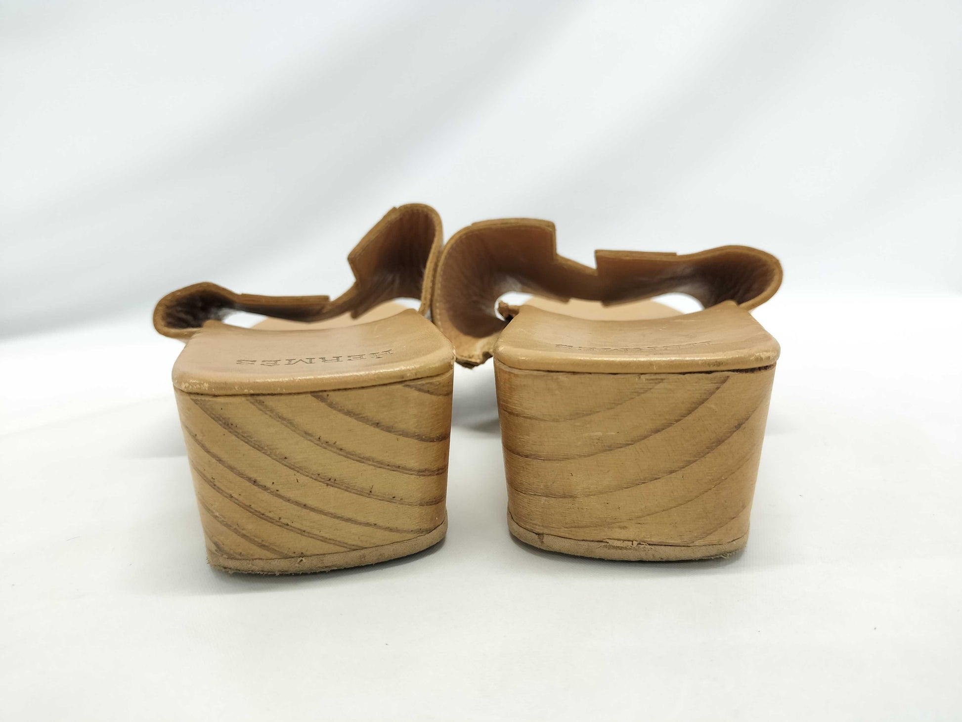 HERMES Izmir H ​​logo leather sandals