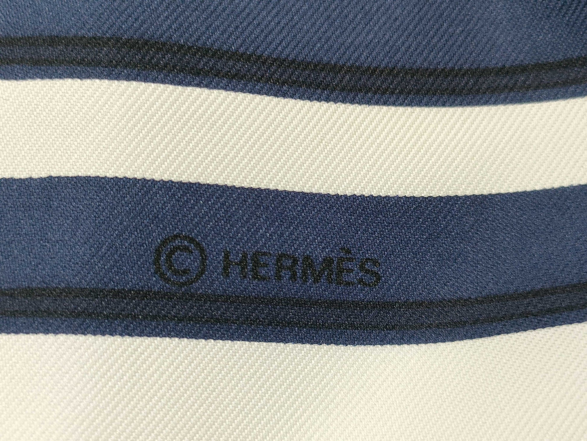 HERMES BRIDES de GALA scarf
