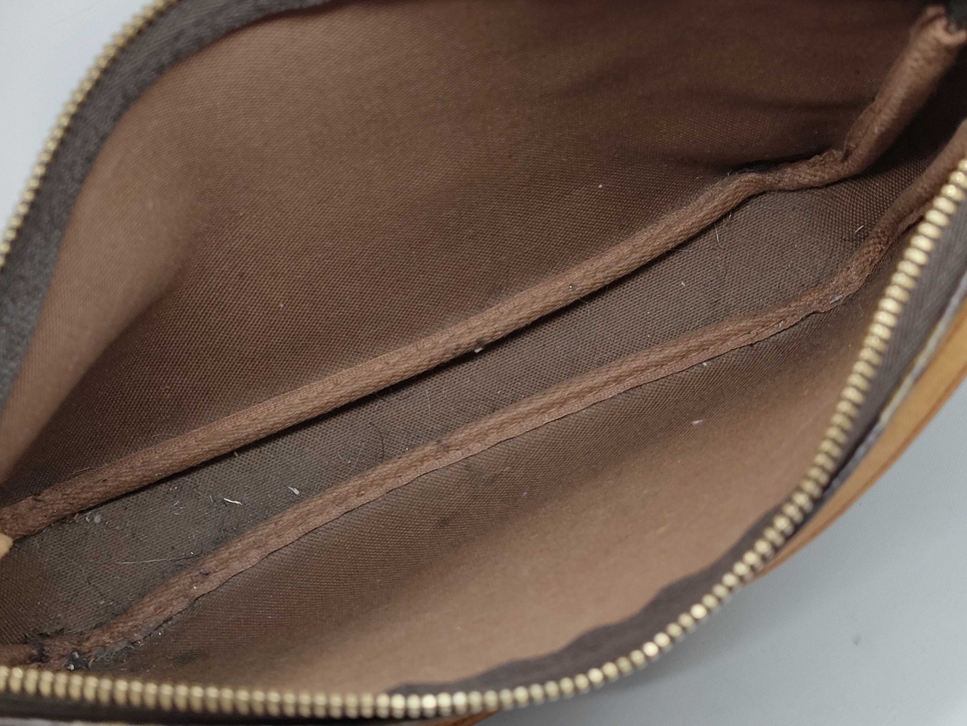 LOUIS VUITTON Monogram M40712 Pochette Accessoires Handbag