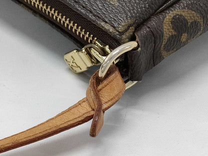 LOUIS VUITTON Monogram M40712 Pochette Accessoires Handbag