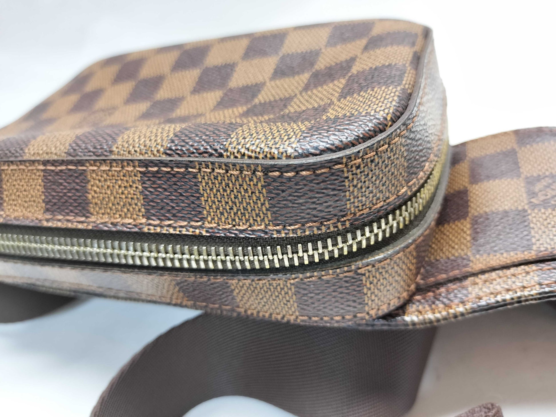 LOUIS VUITTON CA4089 Damier Damier Geronimos Shoulder Bag