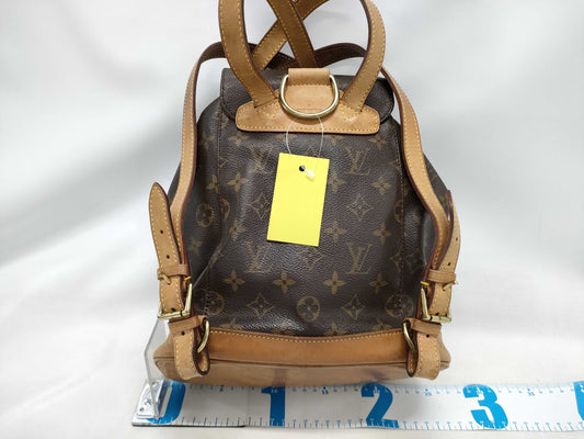 LOUIS VUITTON Monogram Montsouris Backpack