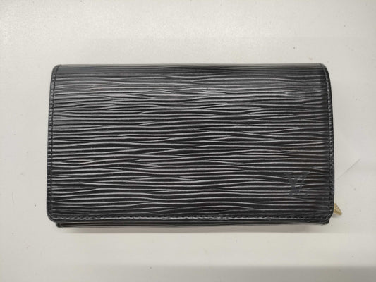 LOUIS VUITTON Epi L-shaped wallet
