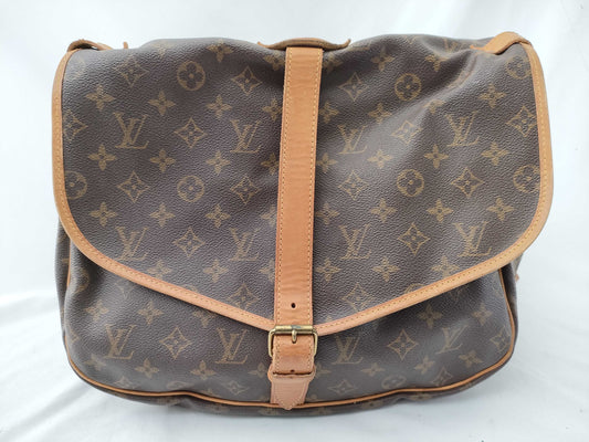 LOUIS VUITTON Monogram Saumur 35 Shoulder Bag