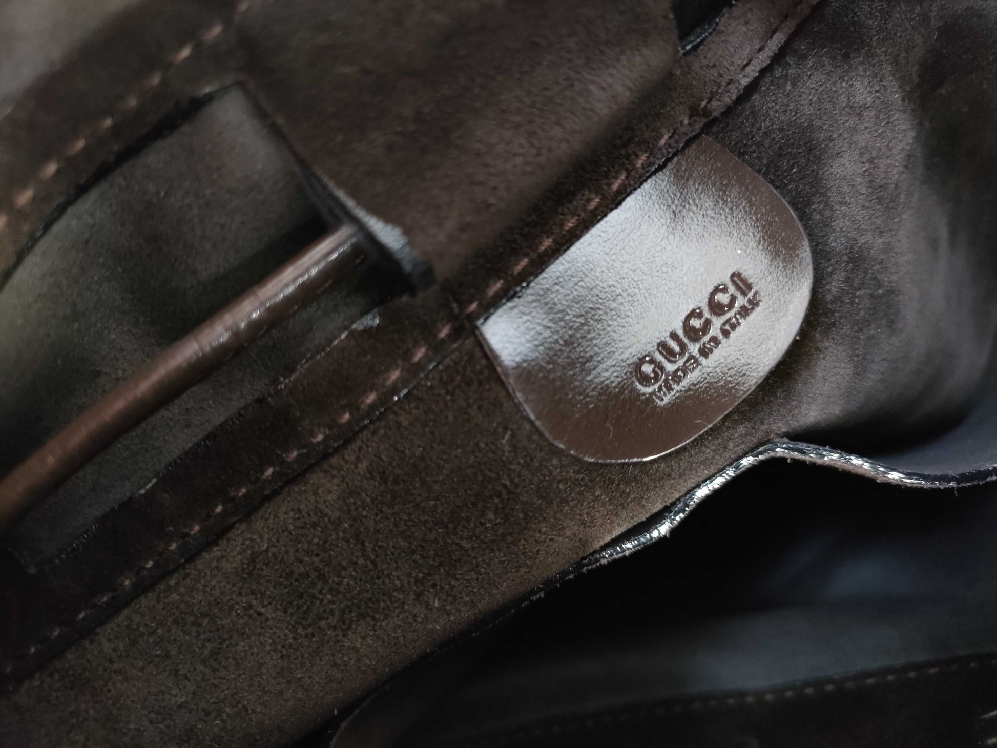 GUCCI Suede 001.2040 Shoulder Bag