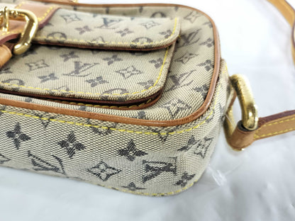 LOUIS VUITTON Monogram Minilan Juliette Shoulder Bag