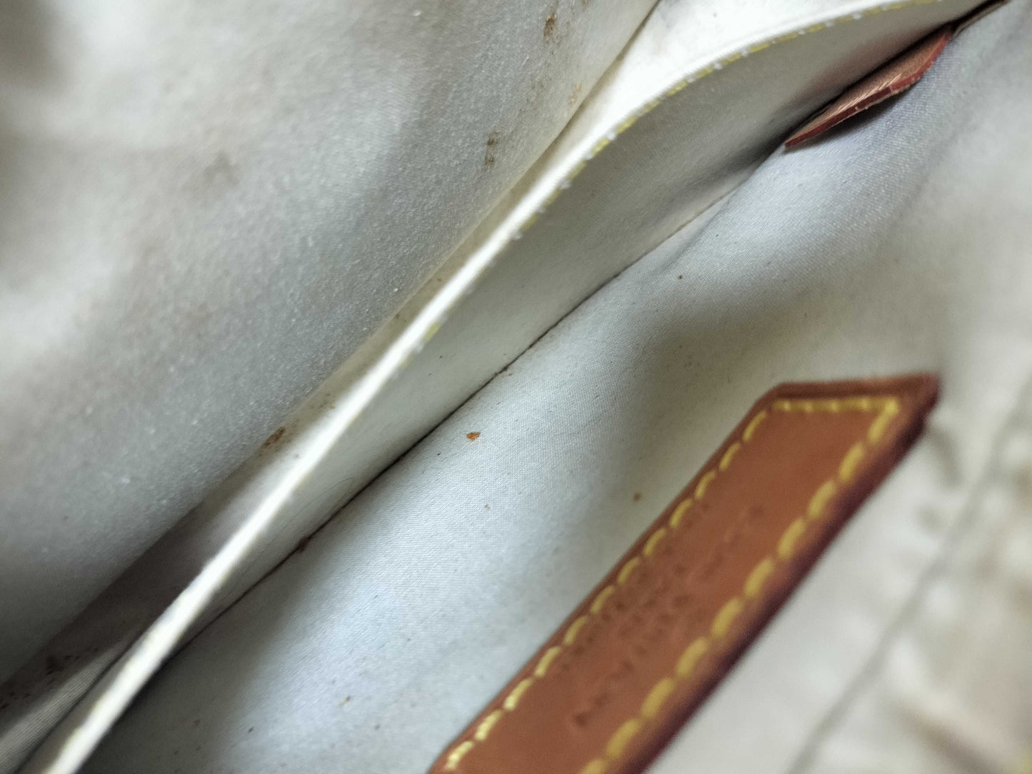 LOUIS VUITTON Monogram Minilan Juliette Shoulder Bag