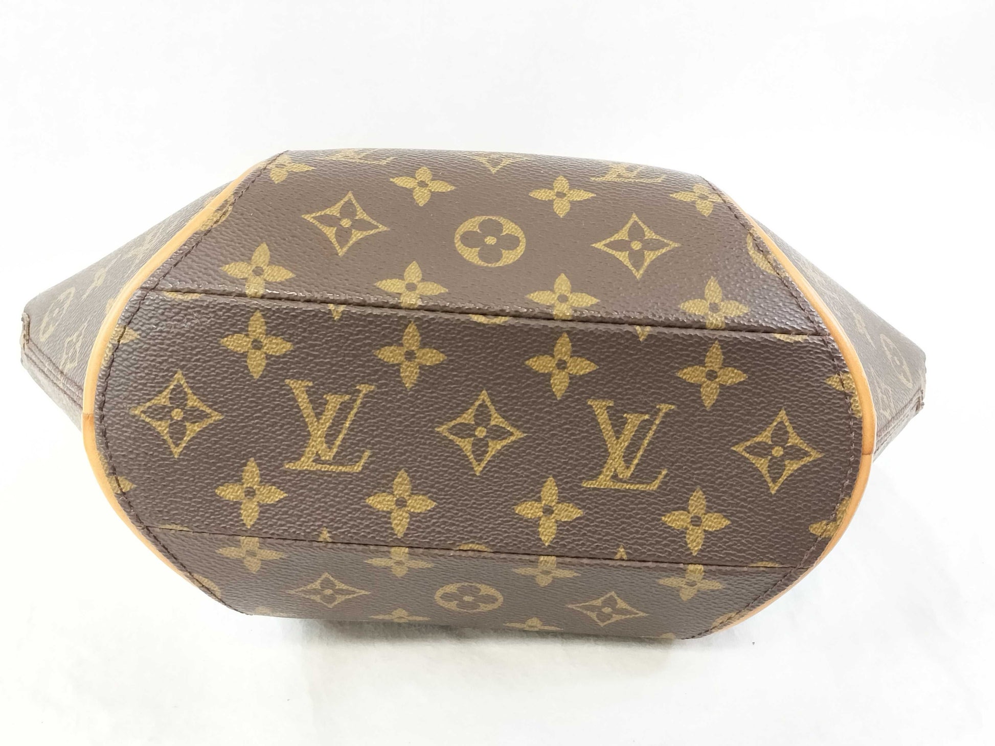LOUIS VUITTON VI 1918 Monogram M51127 Ellipse PM Handbag