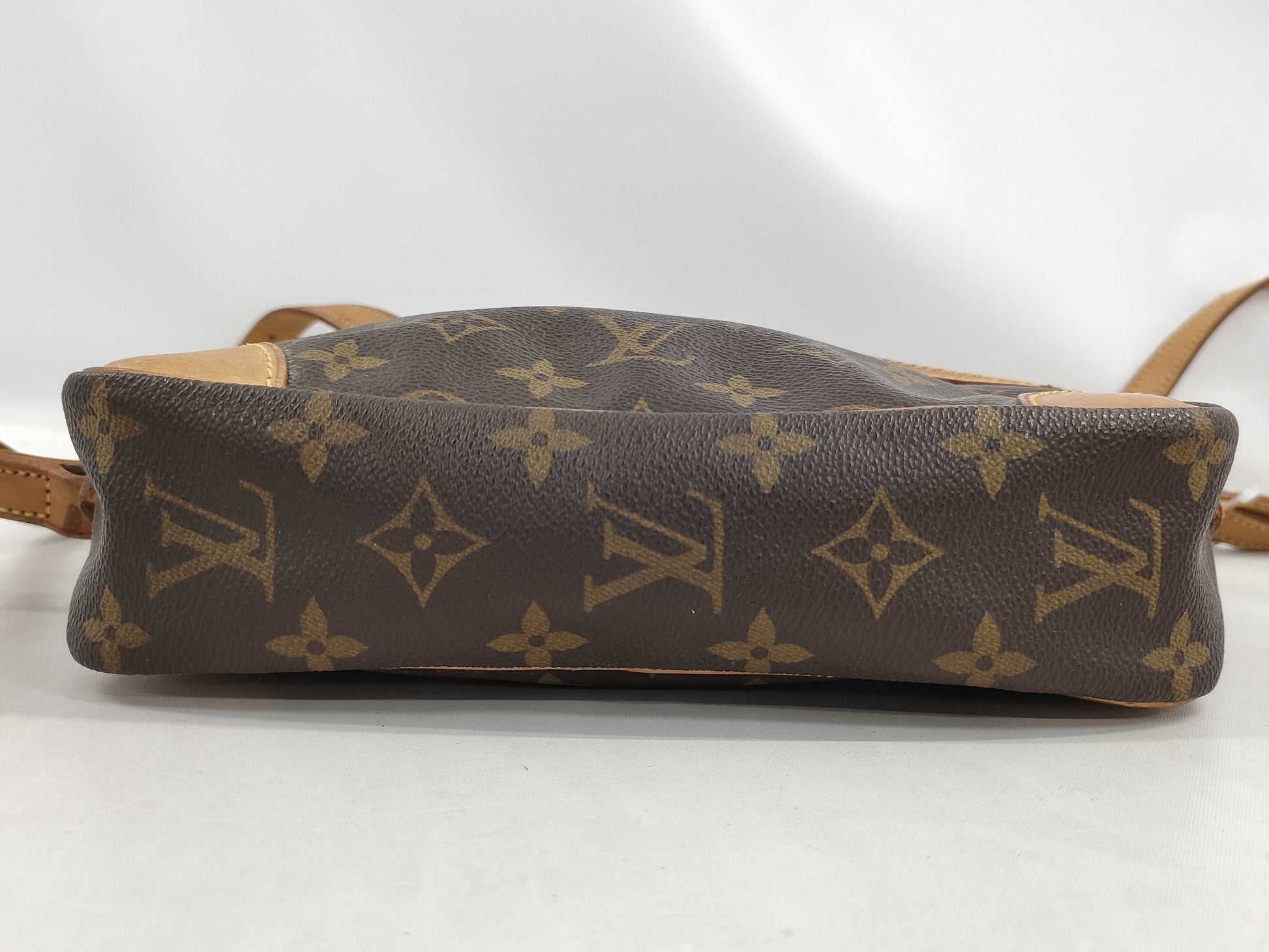 LOUIS VUITTON Monogram Shoulder Bag Trocadero 27 Shoulder Bag