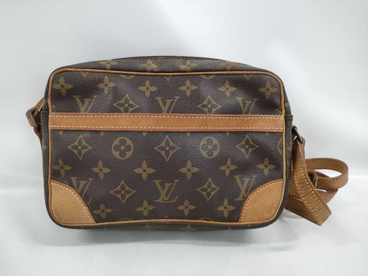 LOUIS VUITTON Monogram Shoulder Bag Trocadero 27 Shoulder Bag