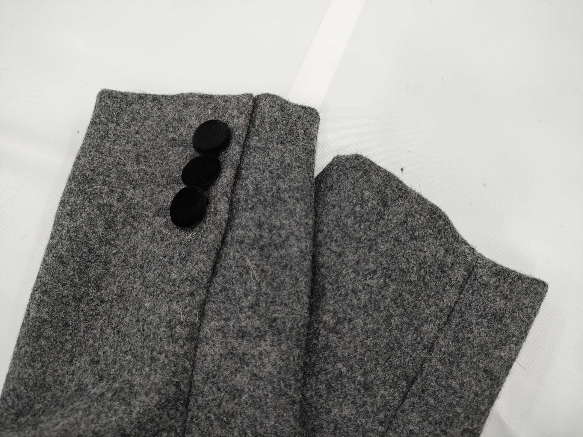 GUCCI Velvet Collar Double-Breasted Coat Size 36