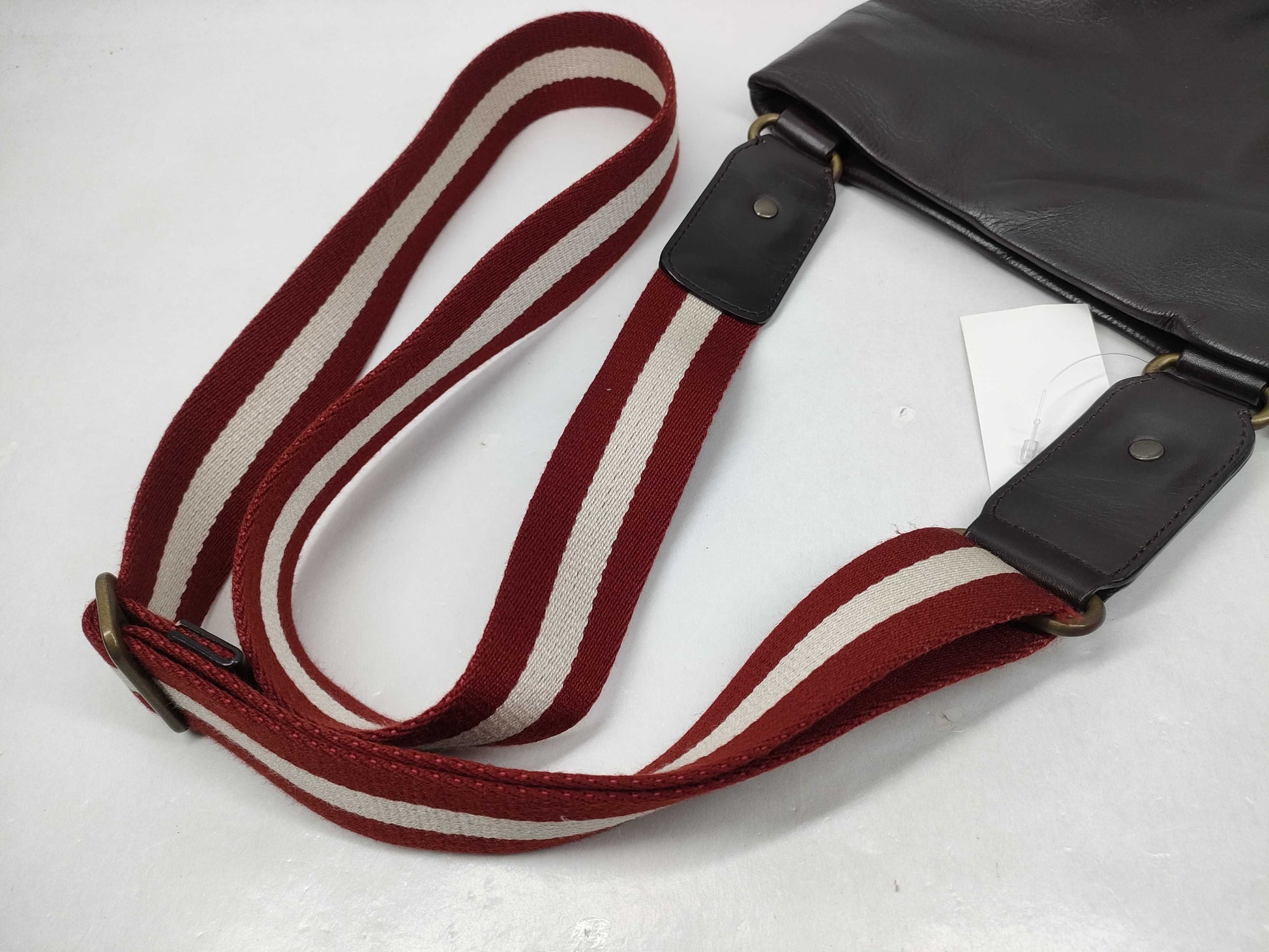 BALLY Leather Shoulder Bag