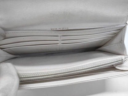 CHANEL Calfskin Mato Coco Mark White Long Wallet