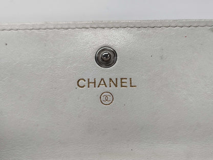 CHANEL Calfskin Mato Coco Mark White Long Wallet