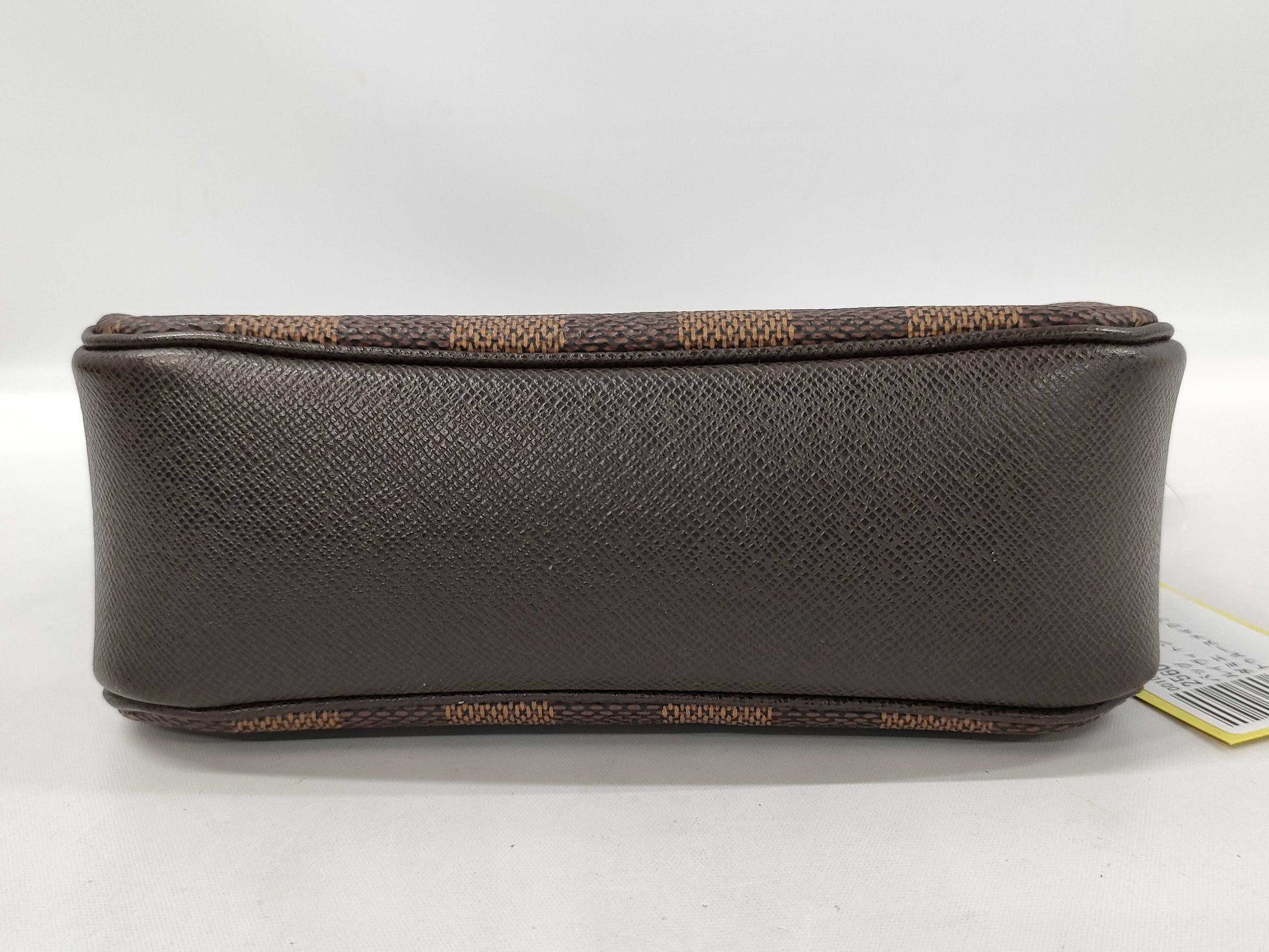LOUIS VUITTON Damier Truth Makeup Handbag