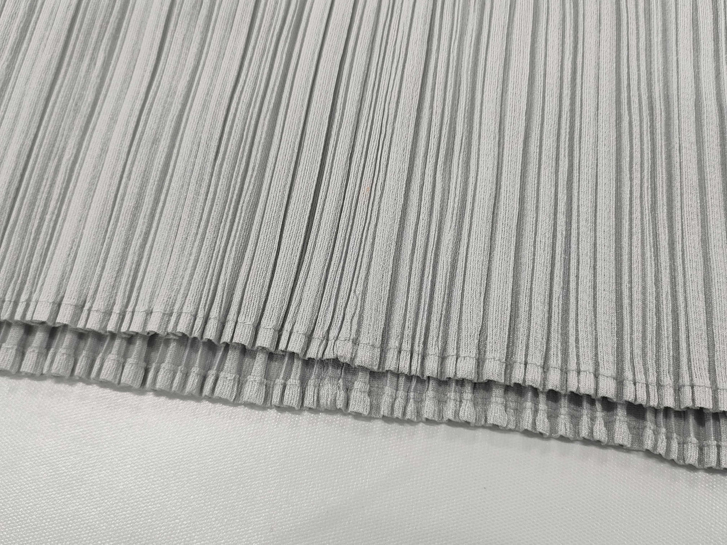 ISSEY MIYAKE Pleats Please Gray Short Sleeve Top