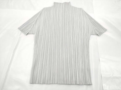 ISSEY MIYAKE Pleats Please Gray Short Sleeve Top