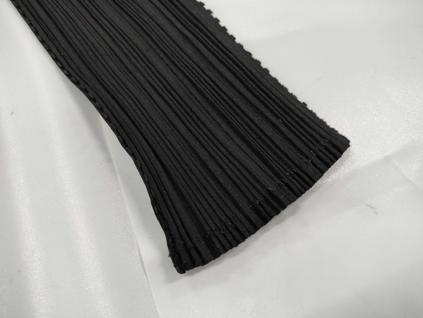 ISSEY MIYAKE Pleats Please Black Cardigan