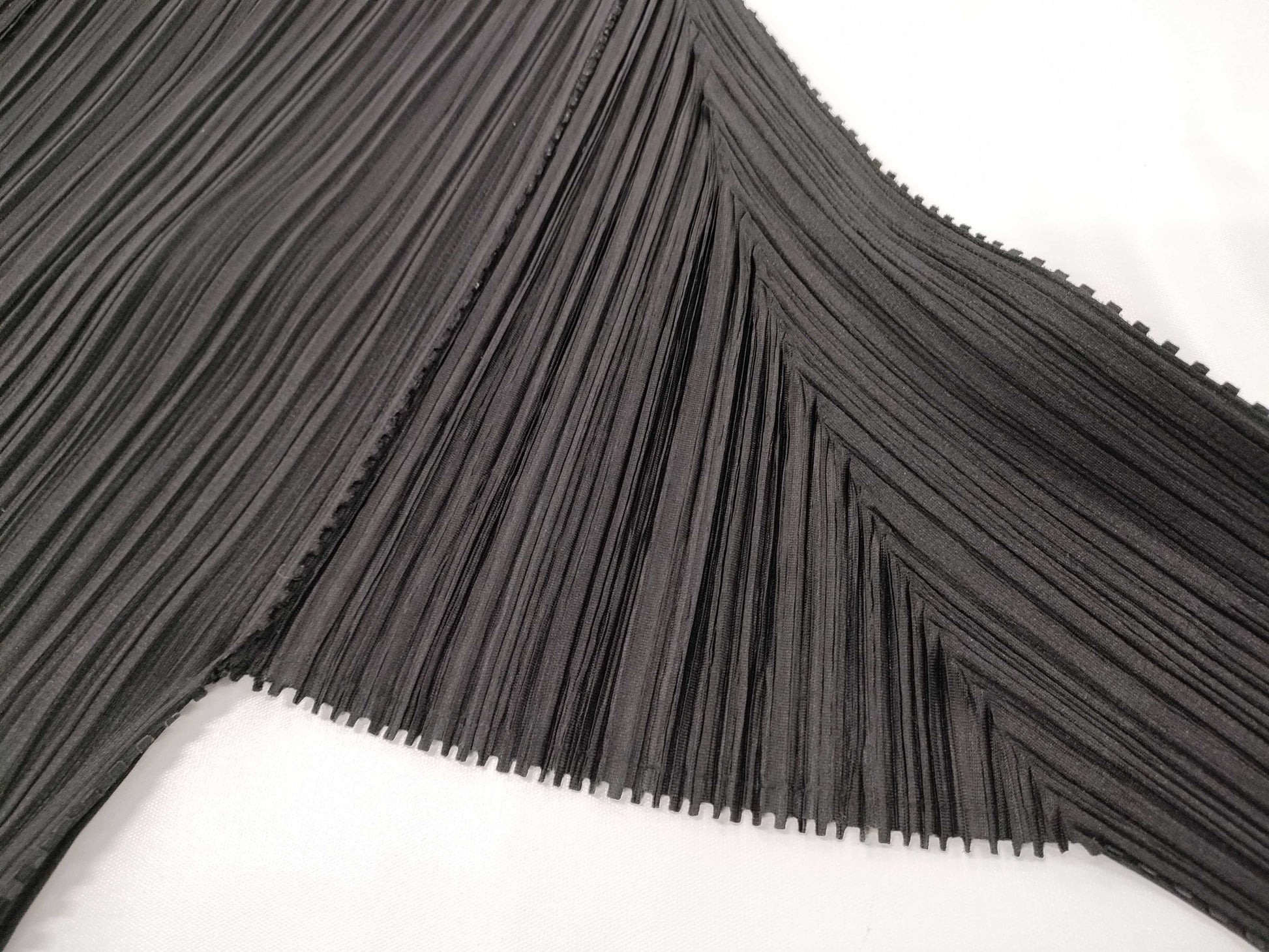 ISSEY MIYAKE Pleats Please Black Cardigan