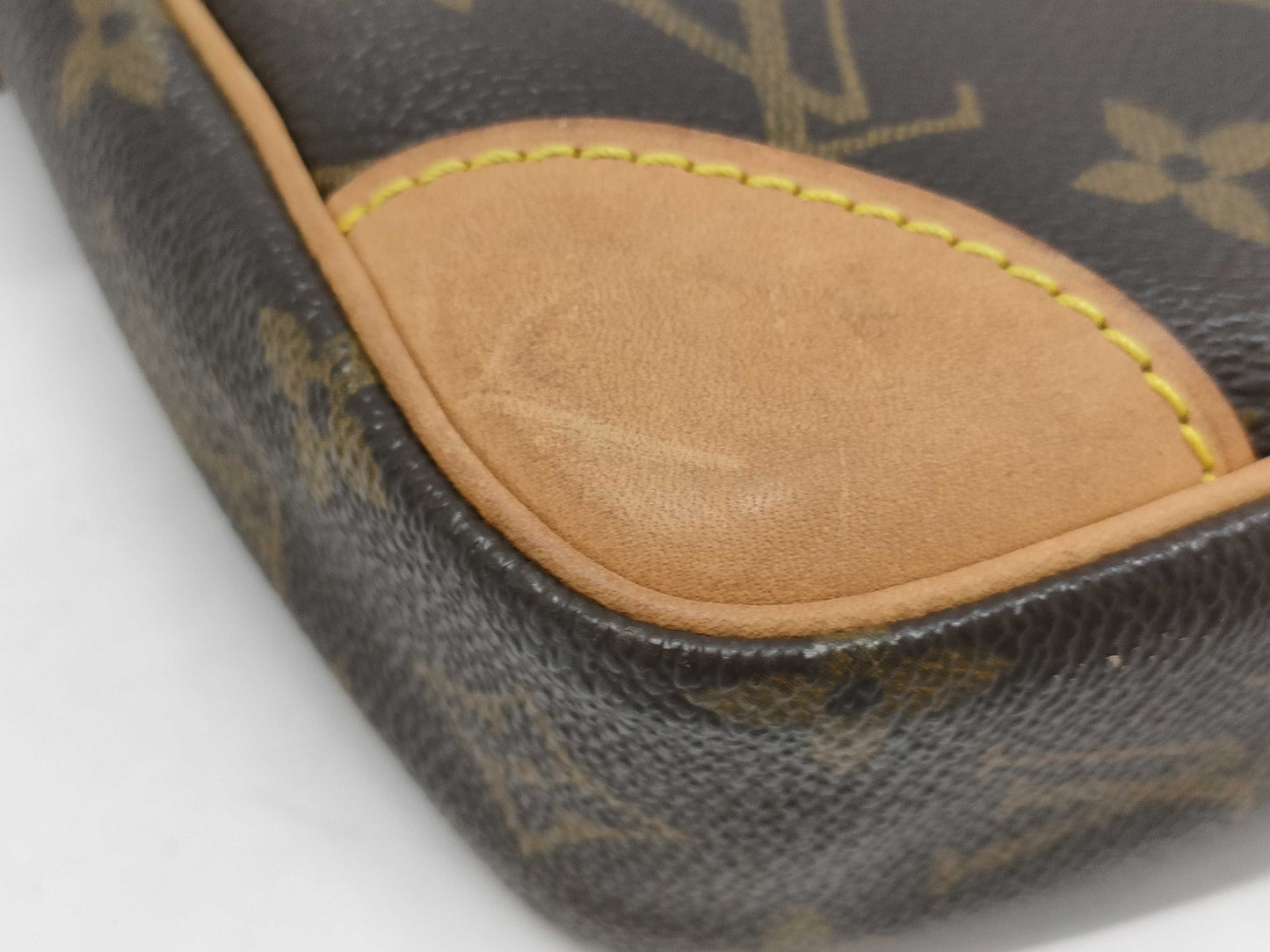 LOUIS VUITTON Monogram M45236 Amazon Shoulder Bag