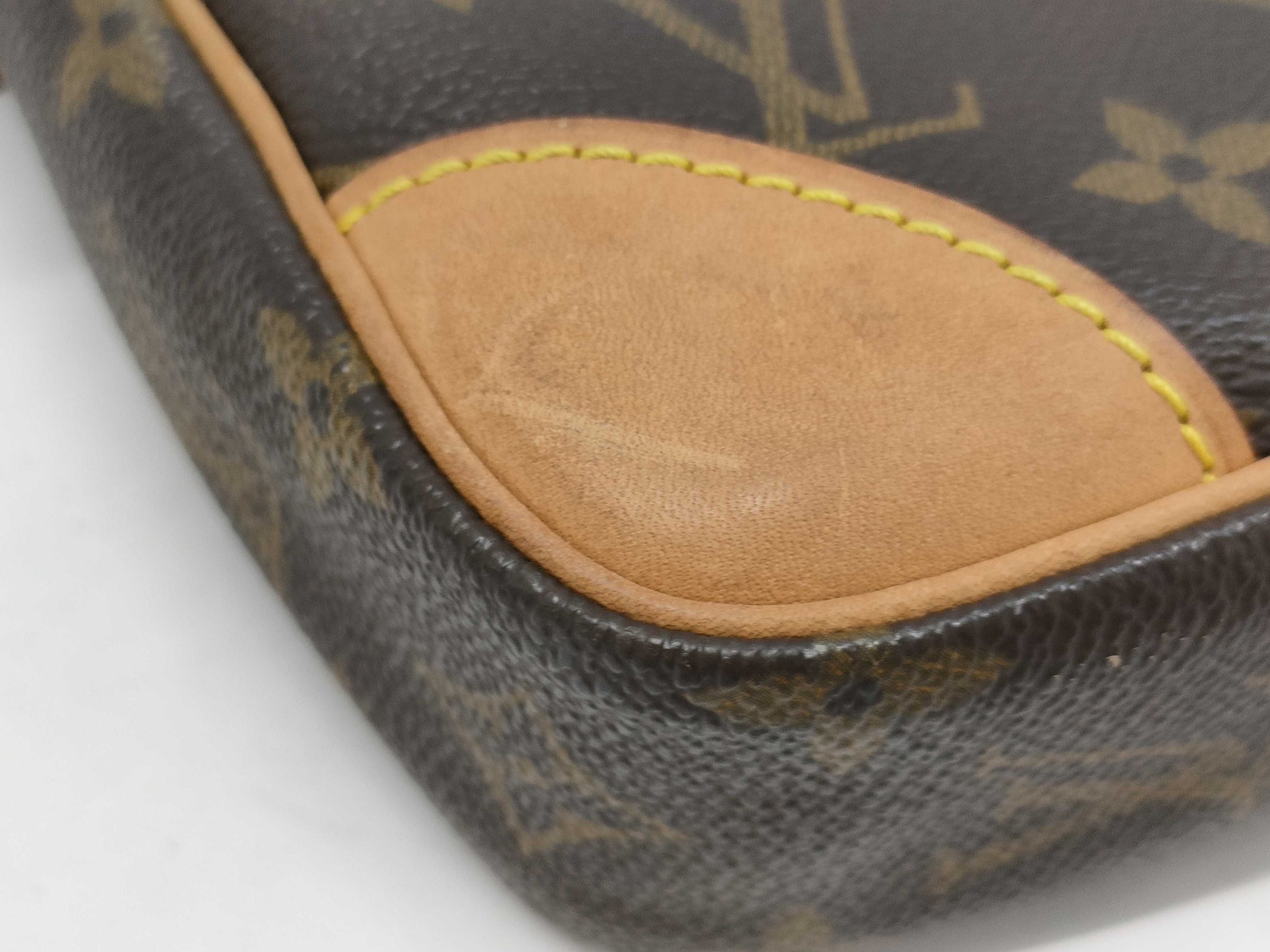 LOUIS VUITTON Monogram M45236 Amazon Shoulder Bag