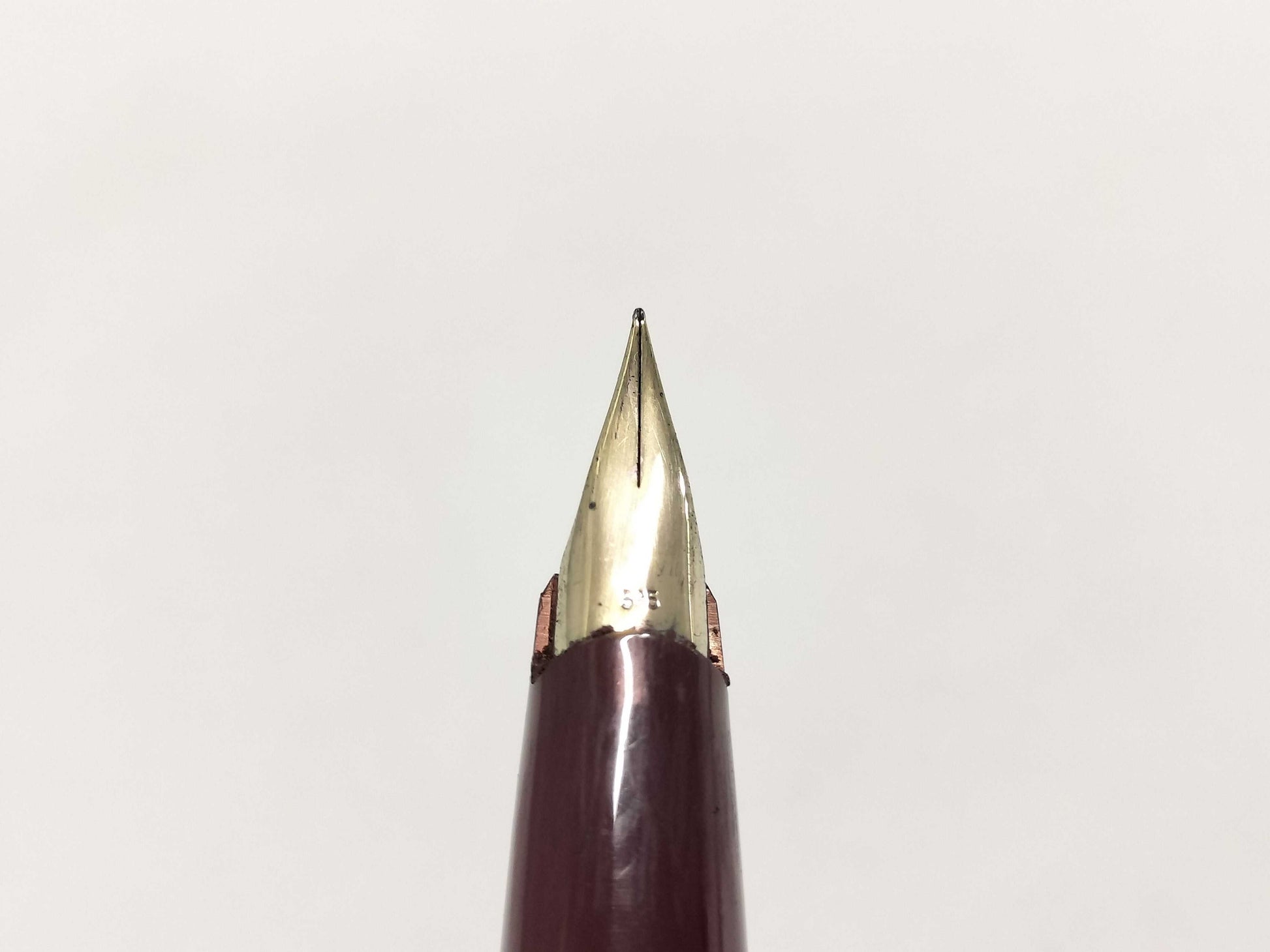 Montblanc 585 Fountain Pen
