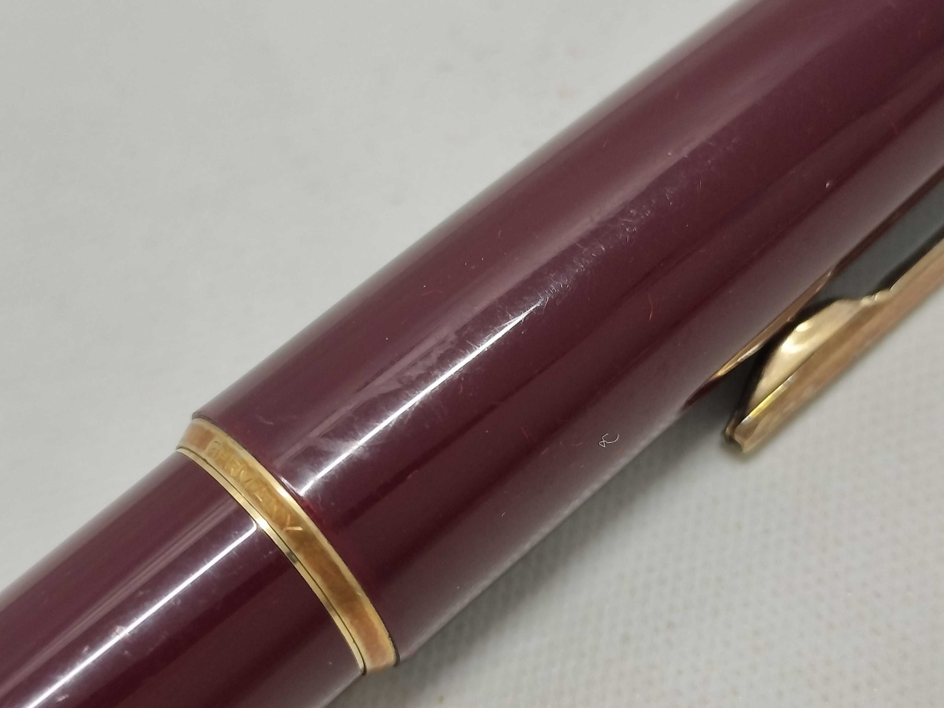 Montblanc 585 Fountain Pen