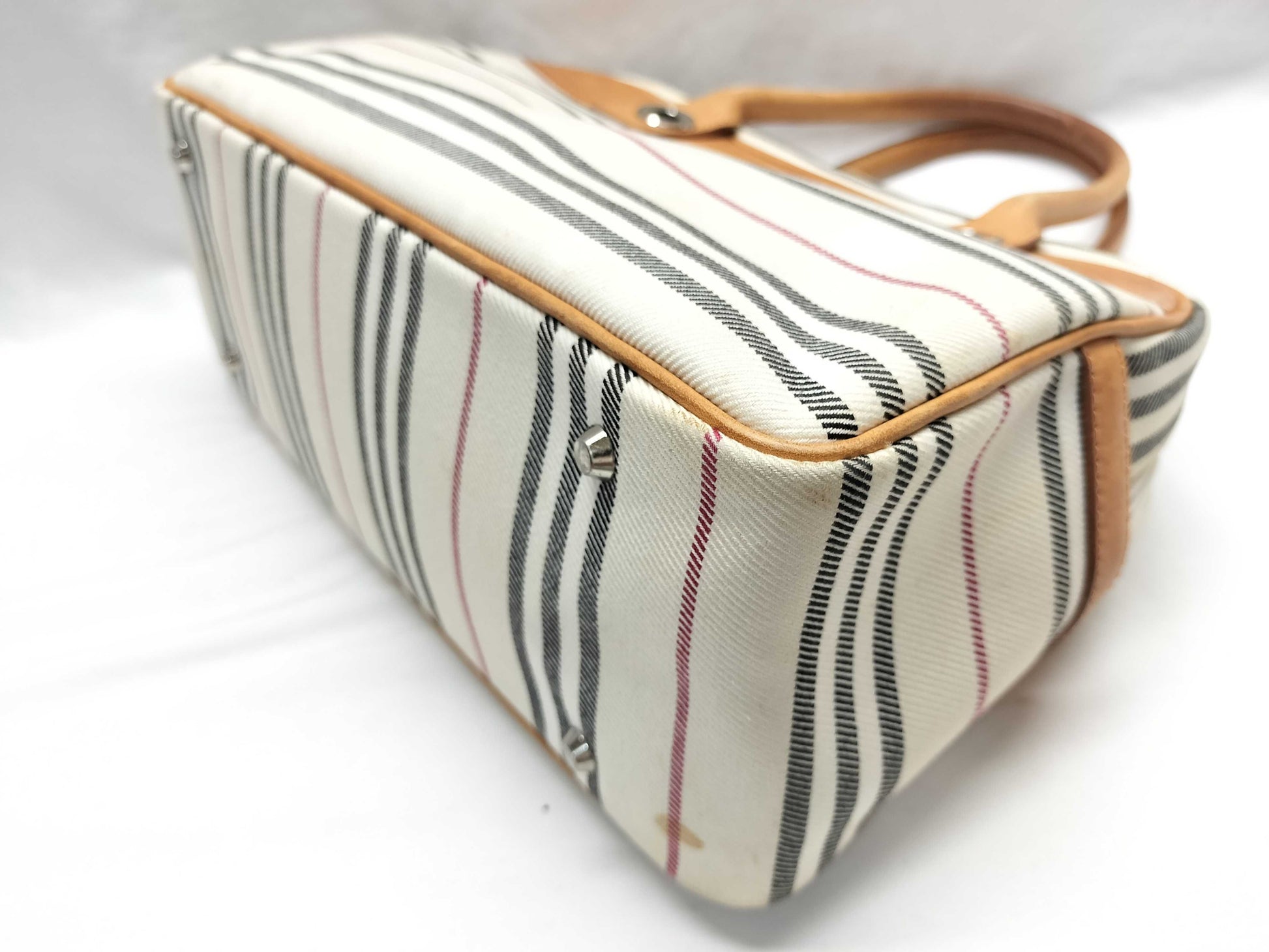 BURBERRY Canvas Nova Check Border Handbag