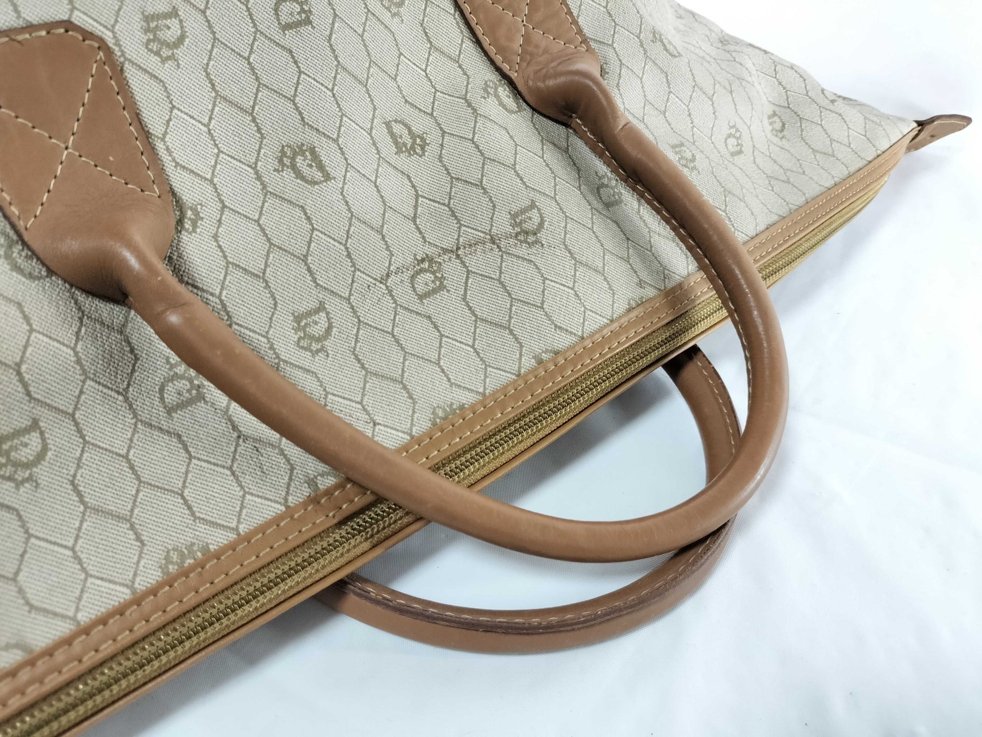 Dior Honeycomb Tote Bag with Edge Stain