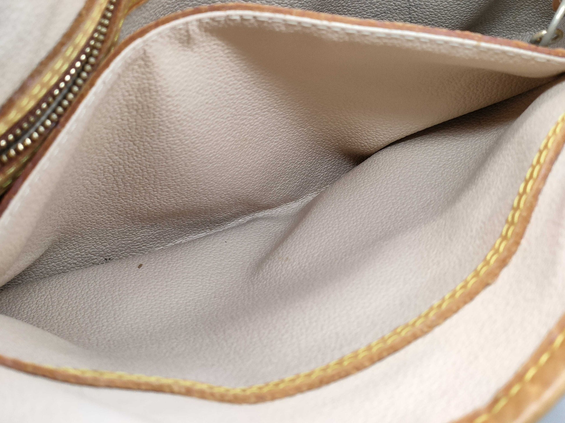 LOUIS VUITTON Monogram M42238 Petit Bucket Tote Bag 