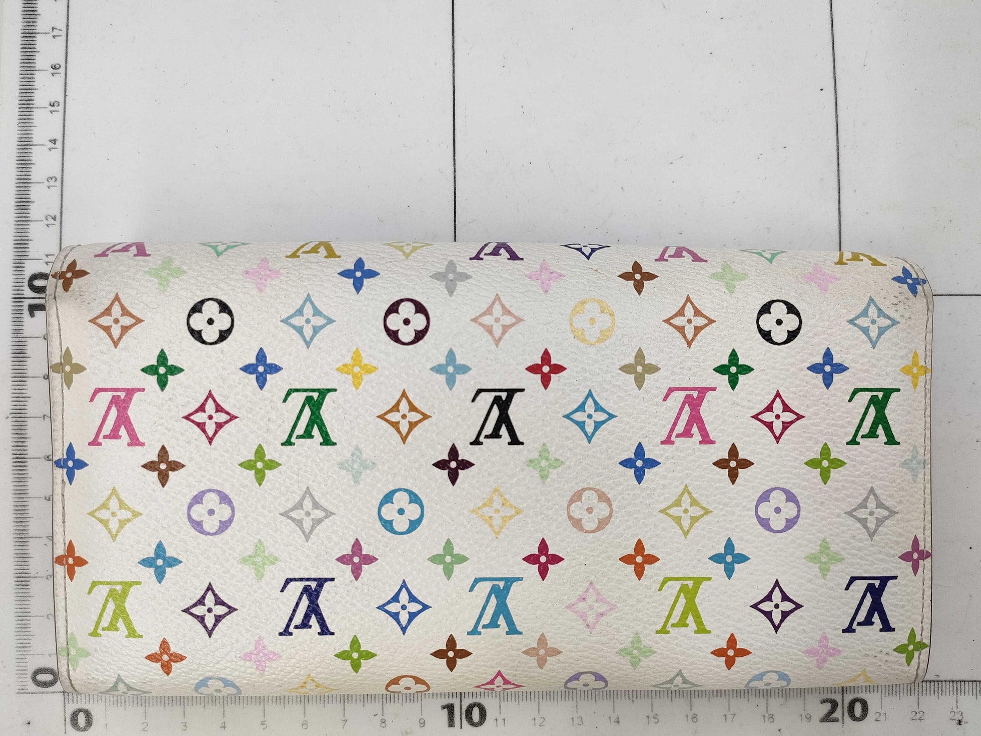 LOUIS VUITTON Portefeuille Sarah Wallet