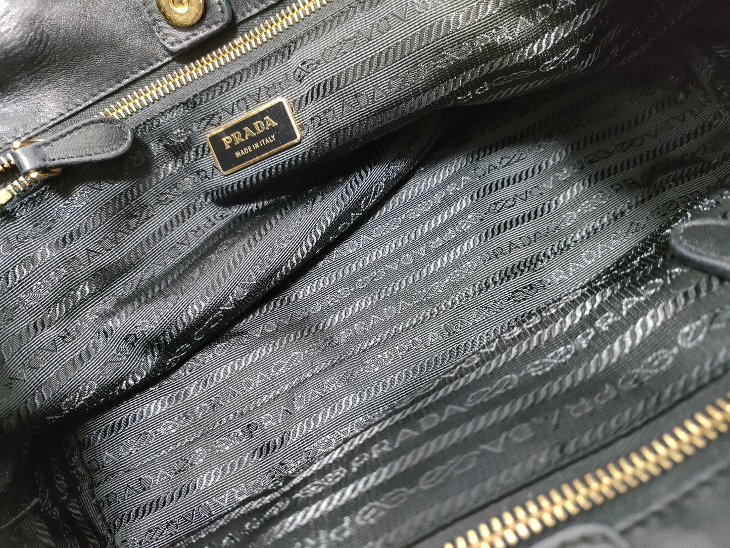 PRADA Prada Ribbon All Leather Black Handbag
