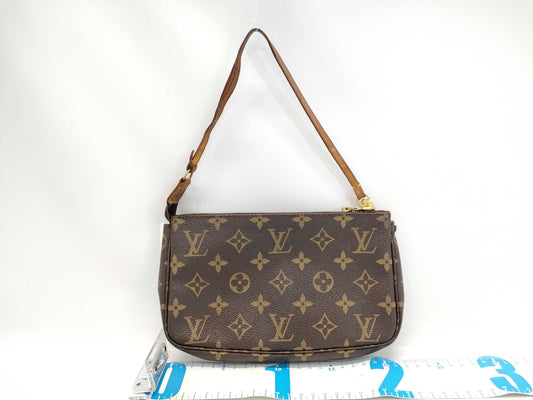 LOUIS VUITTON Monogram M40712 Pochette Accessoires Handbag