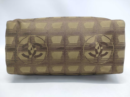 CHANEL New Travel Shoulder Bag with Boutique Seal