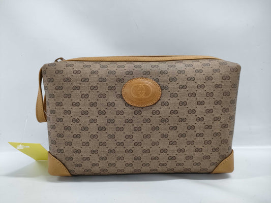 GUCCI Micro GG Pouch Pouch