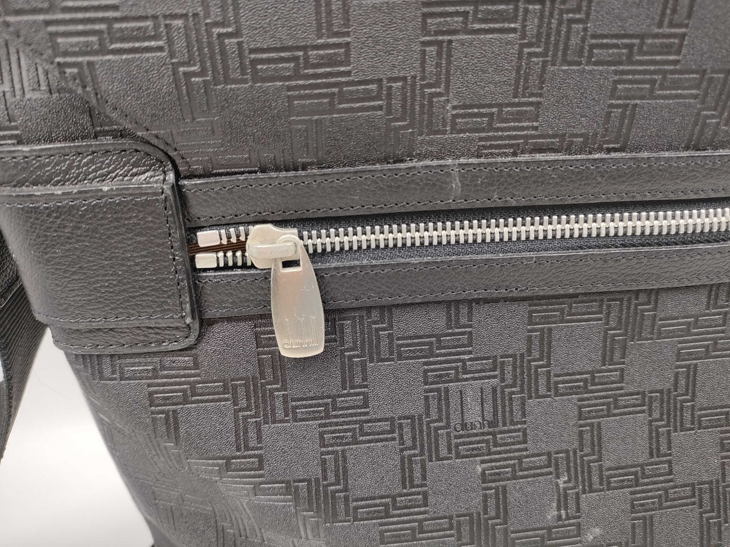 dunhill shoulder bag