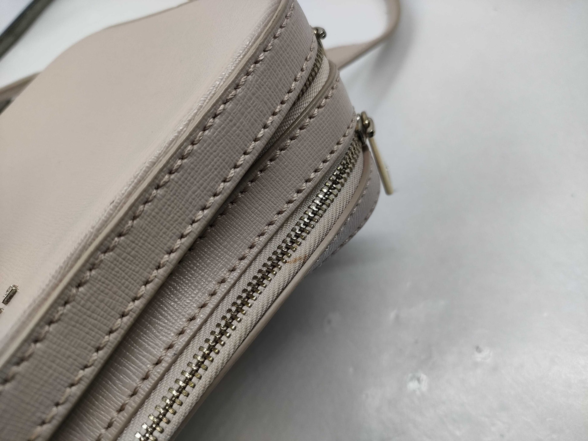 5 COACH bags, including Coach/Jimmy Choo shoulder bags