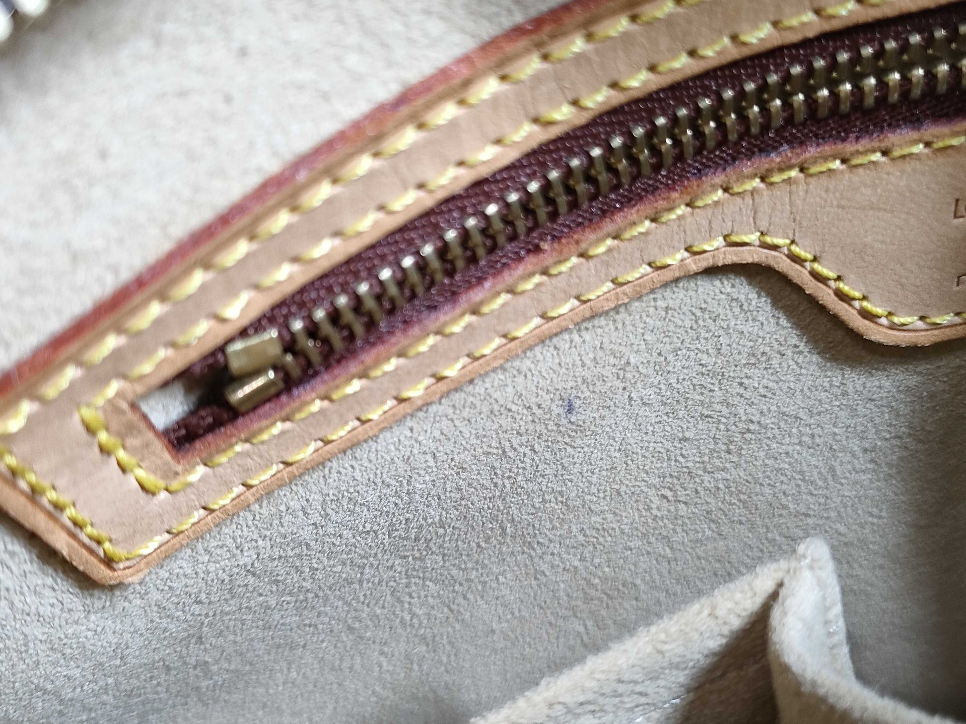 LOUIS VUITTON [Serial Number] FL0052 Monogram M51146 Looping MM FL0052 Handbag