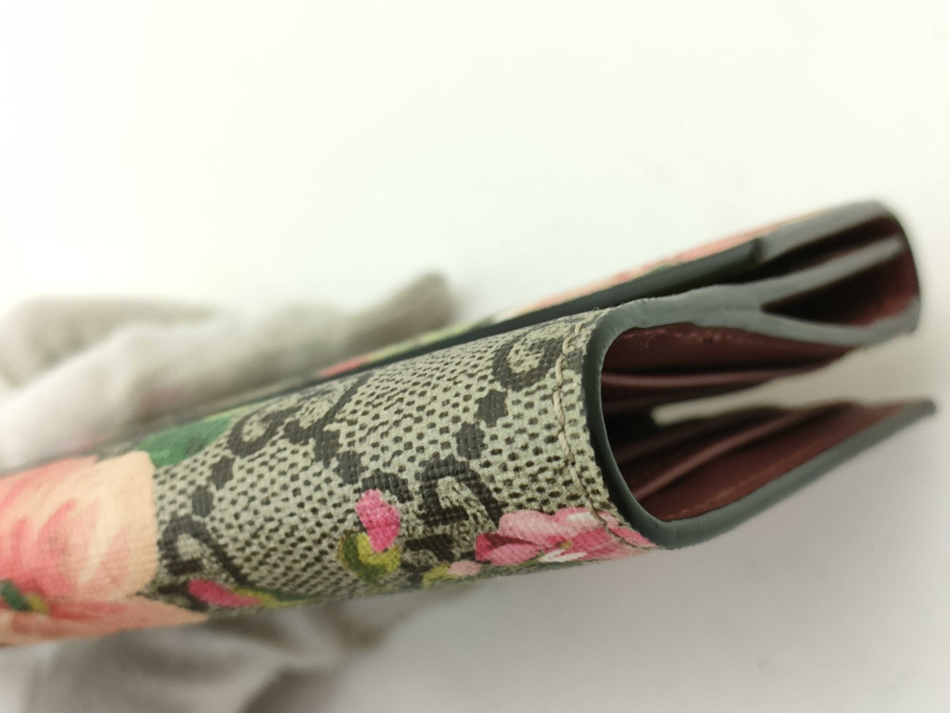 GUCCI Blooms Folding Wallet 410071・1147 Wallet