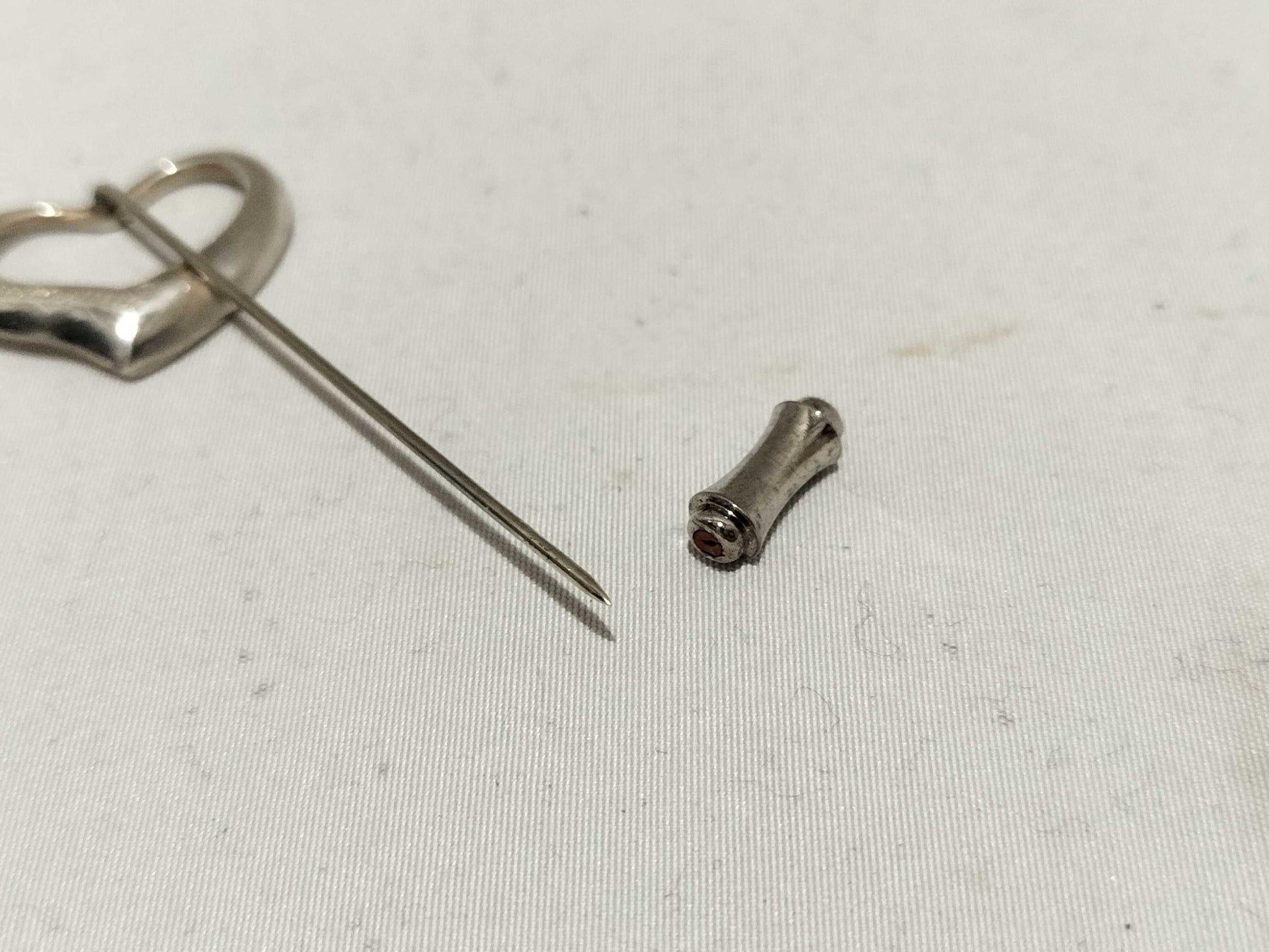 Tiffany & Co. Open Heart Pin Brooch