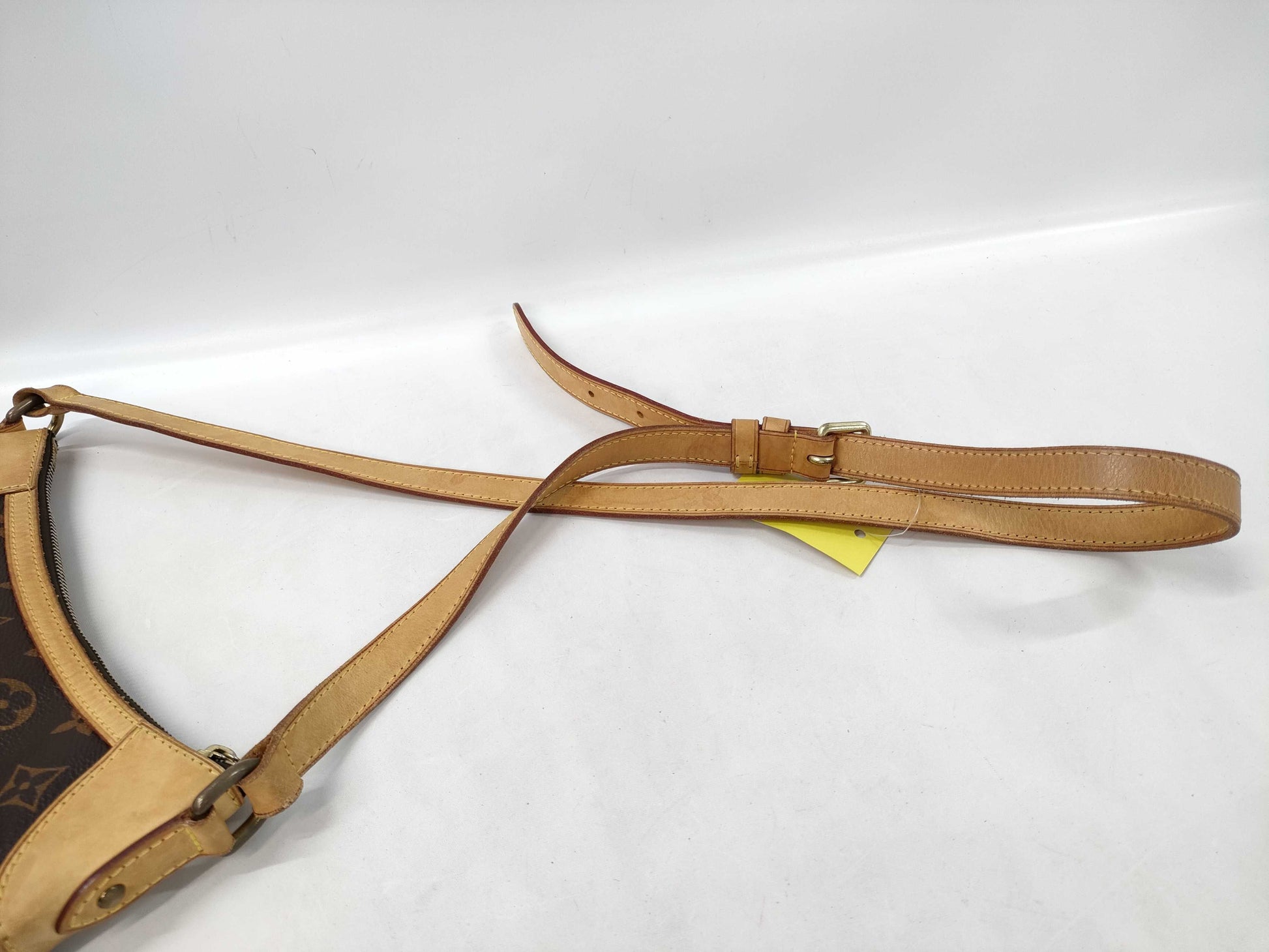 LOUIS VUITTON Monogram M56389 Odeon MM Shoulder Bag