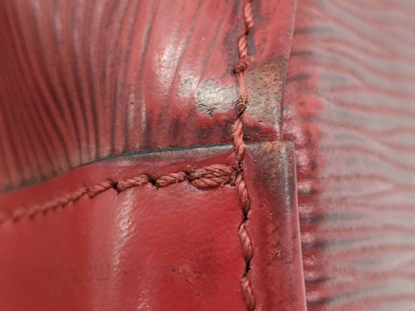 LOUIS VUITTON Epi Sac de Paul Handbag 