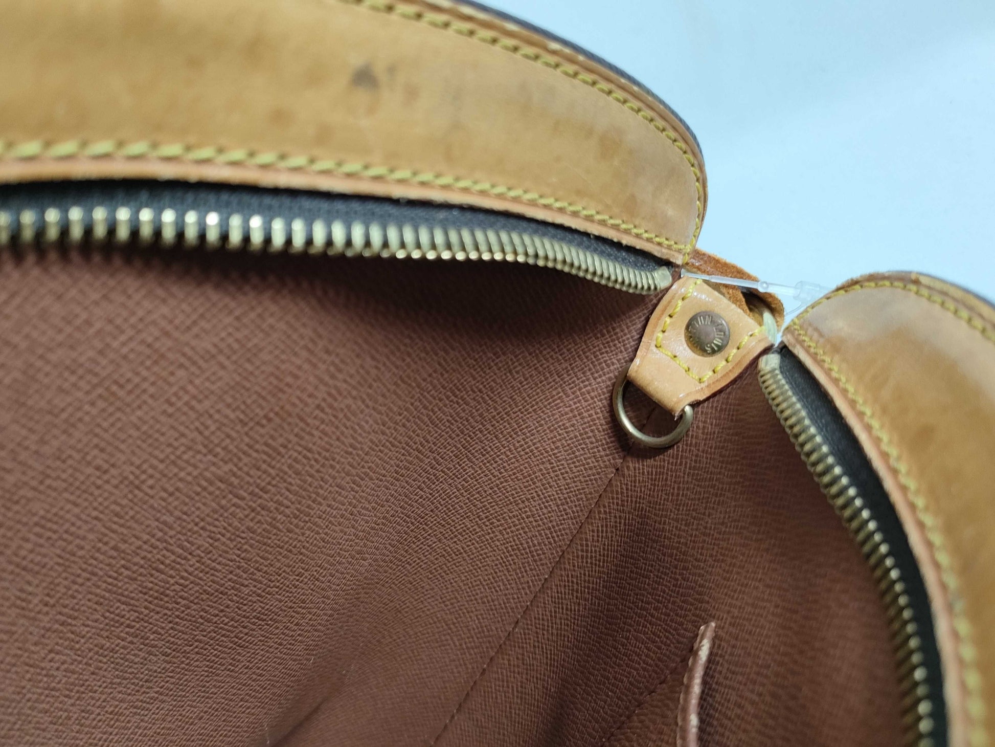 LOUIS VUITTON [Serial Number] VI0997 Monogram M51290 Drouot Shoulder Bag