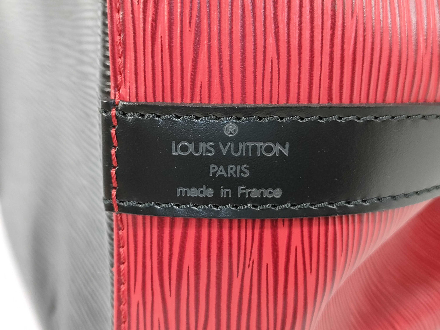 LOUIS VUITTON [Model Number] M44172 Epi M44107 Petit Noe Two-Tone Shoulder Bag