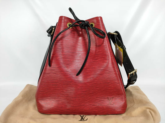 LOUIS VUITTON [Model Number] M44172 Epi M44107 Petit Noe Two-Tone Shoulder Bag